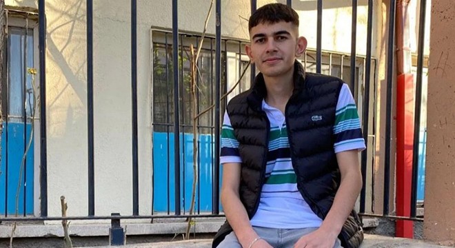 Kalp krizi geçiren Berat, amatör futbolcuymuş