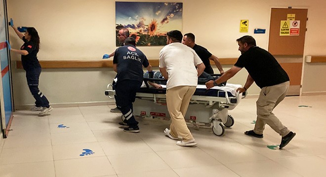 Kalp krizi geçiren yolcuyu hastaneye yetiştirdi