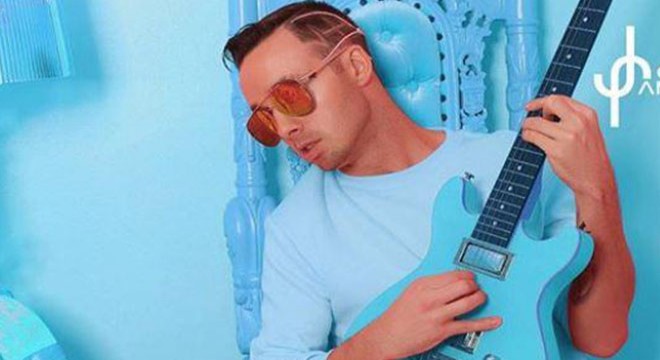 Kanadalı rapçi klip çekiminde uçaktan düştü