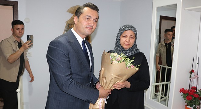 Kaymakam Öztürk'ten şehit ailesine ziyaret