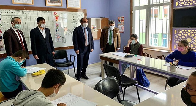 Kaymakam Tortop'tan özel çocuklara ziyaret