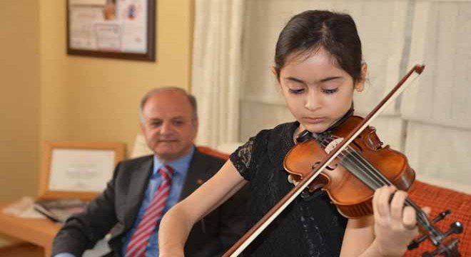 Kazada yaralanan ödüllü kemancının beyin ölümü gerçekleşti