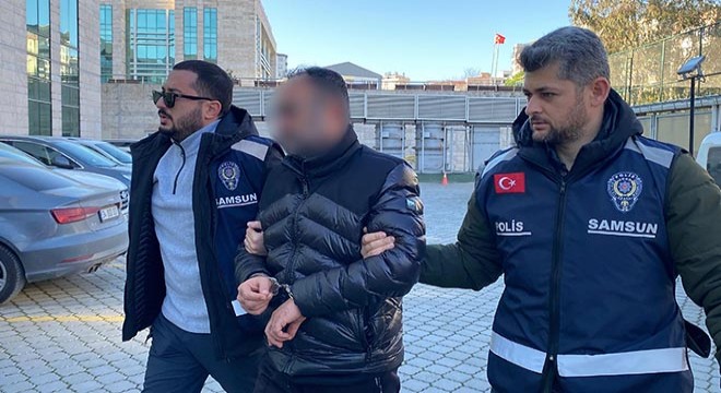 Kendisinden para isteyen oğlunu ekmek bıçağıyla yaraladı