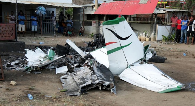 Kenya'da uçak kazası: 3 kişi hayatını kaybetti