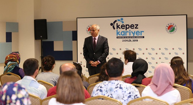 Kepez depremzedelere iş kapılarını araladı