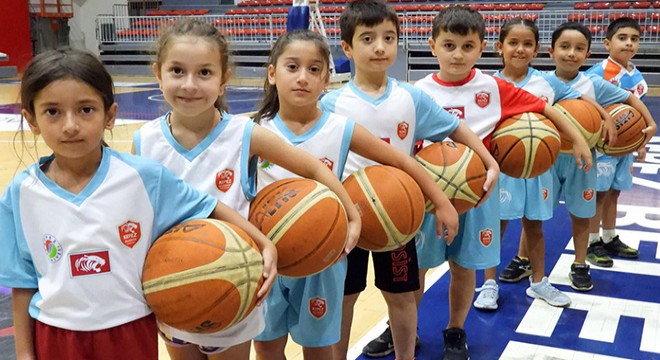 Kepez'in kış spor okulları 4 Ekim'de başlıyor