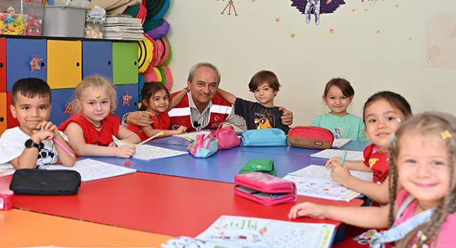 Kepez'in kreşlerinde mezuniyet heyecanı