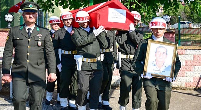 Kıbrıs gazisi Kır, son yolculuğuna uğurlandı