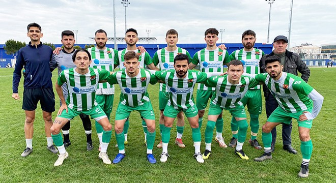 Kınıkspor 3 puanı 3 golle kazandı