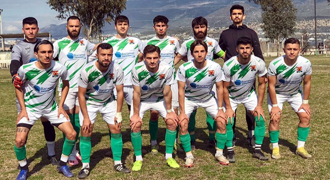 Kınıkspor, Finikespor'u 3-2 yendi