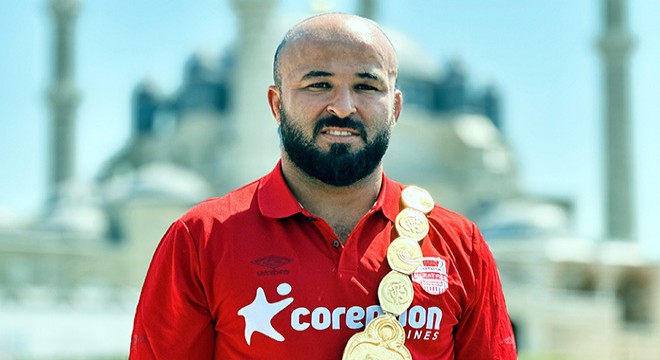 Orhan Okulu: Kemerin ebedi sahibi olmak istiyorum