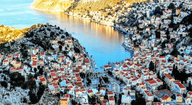 Komşu diken üstünde: 3 aylık OHAL ilan edildi