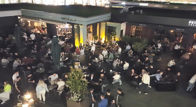 Kosova'da yeniden sokağa çıkma yasağı getirildi
