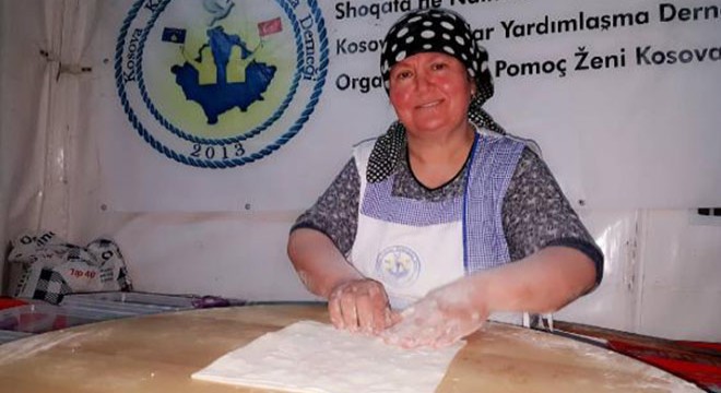 Antalyalı Fatma Çelik'in gözlemeleri Kosova'da...