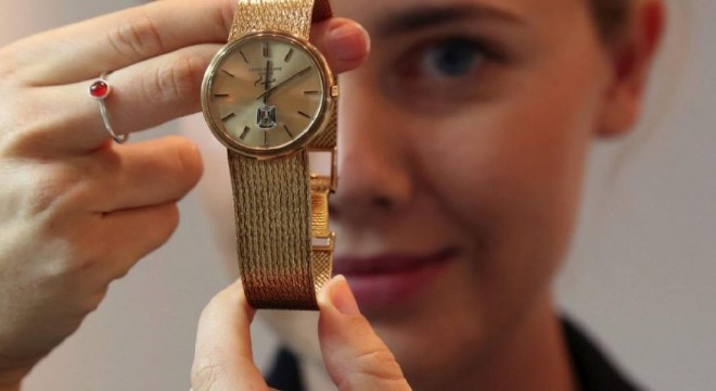 Kral'ın saati rekor fiyata satıldı