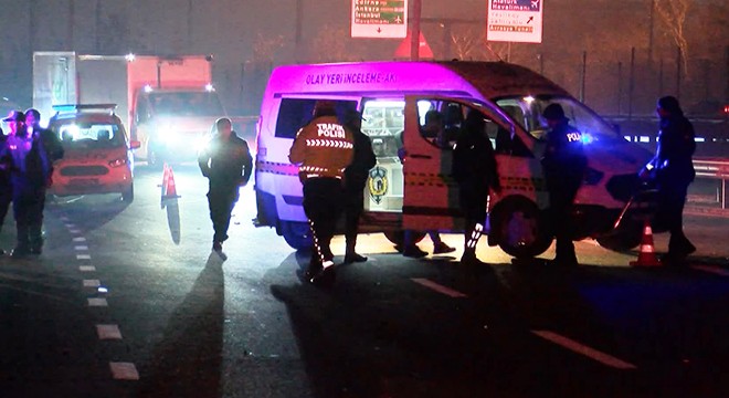 Otomobilin çarptığı kadın hayatını kaybetti