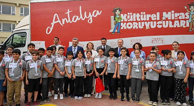 Kültürel miras bilinci Antalya'da miniklerle buluştu