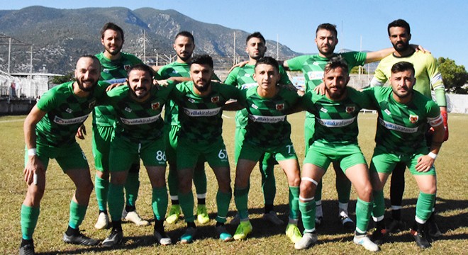 Kumluca Belediyespor- Kınıkspor: 3-2