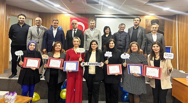 Kumluca'yı eğitimde Avrupa'da temsil edecekler