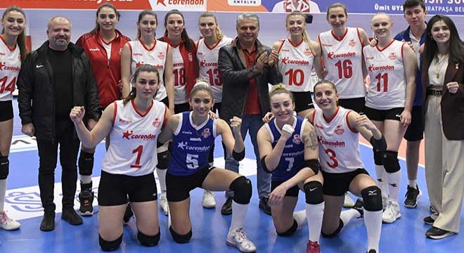 Lider Muratpaşa, Fethiye Bahçeşehir'i 3-0 mağlup etti