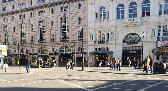 Londra hayalet kente döndü