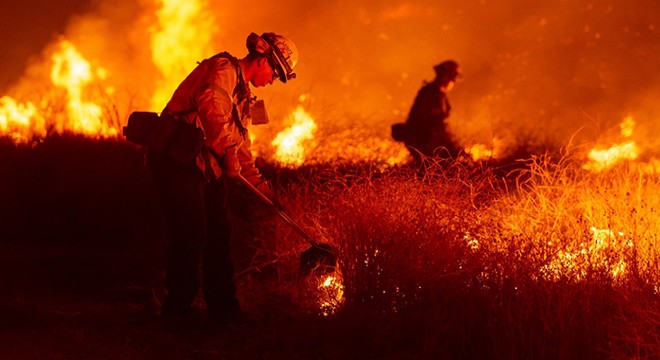Los Angeles'ta yangın yeniden başladı