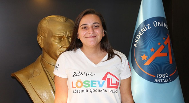 Lösemiyi yendiler, çocuklara umut oldular