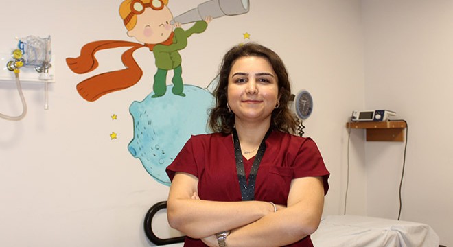 Lösemiyi yenip hemşire olan Merve, kanserli çocukların umudu