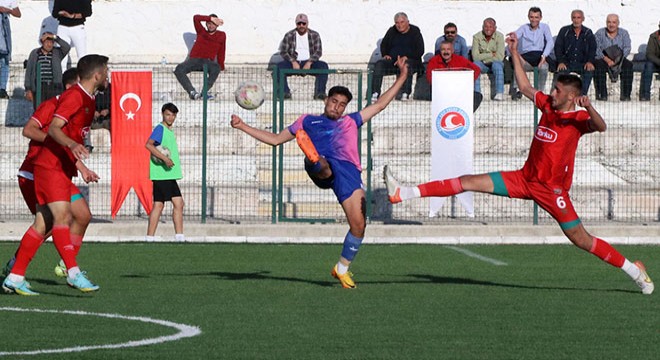 MAKÜ Spor liderliğini sürdürdü