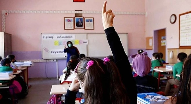 MEB'den öğrenci dolaplarına arama yetkisi