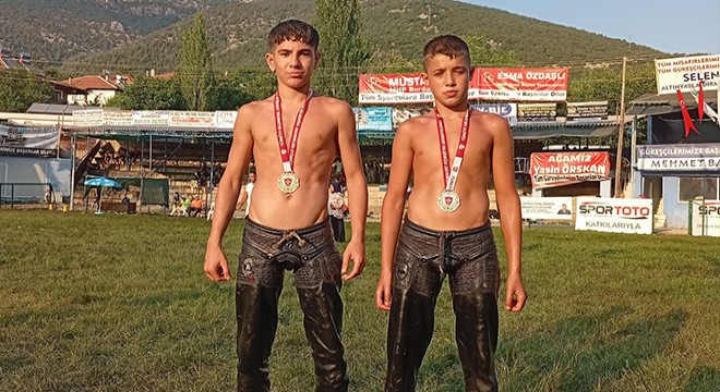 Manavgat Belediyesi Güreş Kulübü’nden çifte başarı