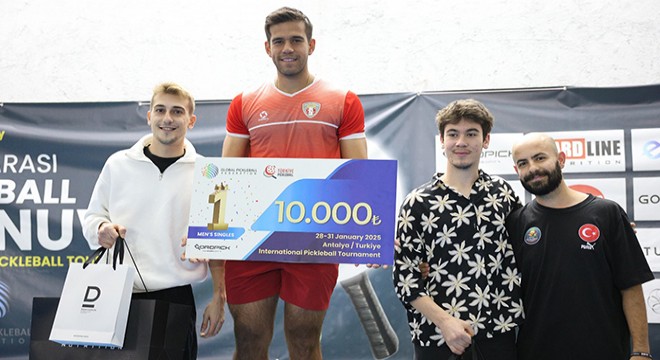 Manavgat'ta Uluslararası Pickleball Turnuvası