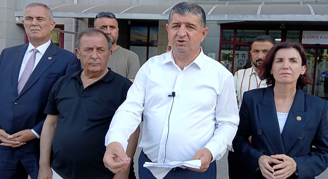 Manavgat'ta istifa eden meclis üyelerinin yerini yedekler alacak