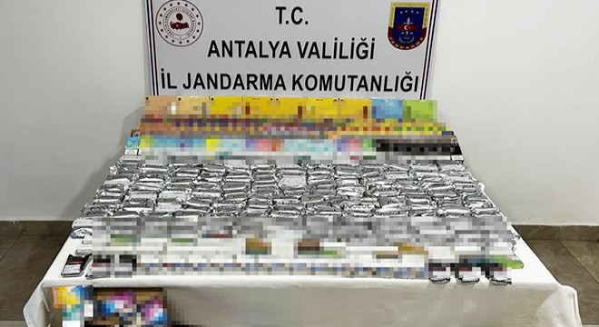 Manavgat'ta kaçakçılık operasyonu