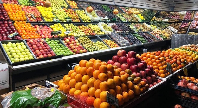 Manavlardaki yoğunluğa polis müdahalesi