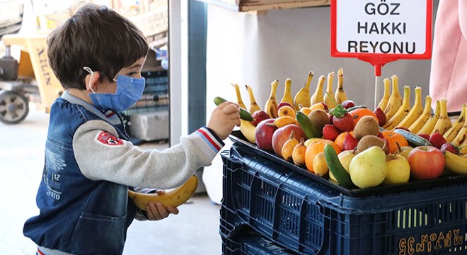 Markette çocuklara özel 'göz hakkı reyonu' uygulaması