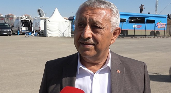 Mehmet Zeybek: Bu sene tüm ödülleri almayı hedefliyoruz