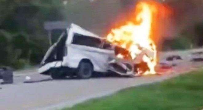 Meksika'da trafik kazası: 15 ölü