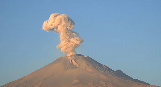 Meksika’daki Popocatpetl Yanardağı'nda patlama
