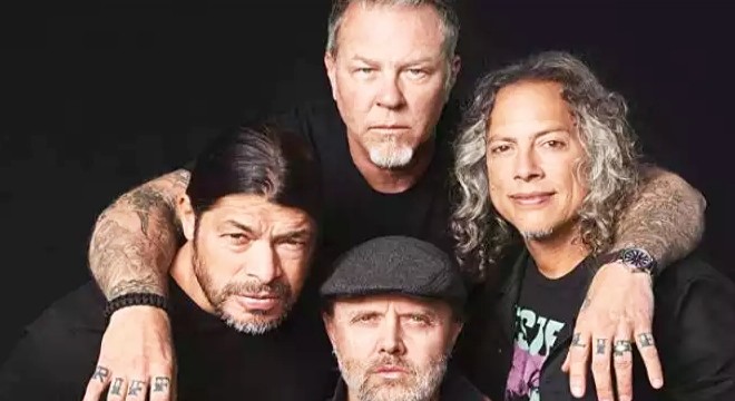 Metallica'dan deprem bölgesine 250 bin dolarlık bağış