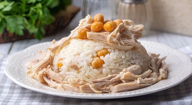 Mevlitte tavuk- pilavdan 59 kişi hastanelik oldu