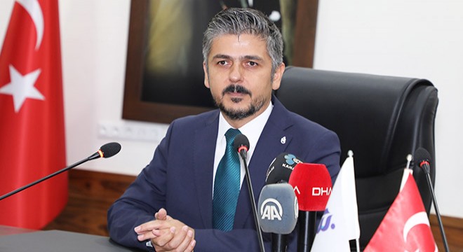 Mezun olduğu üniversiteye rektör oldu