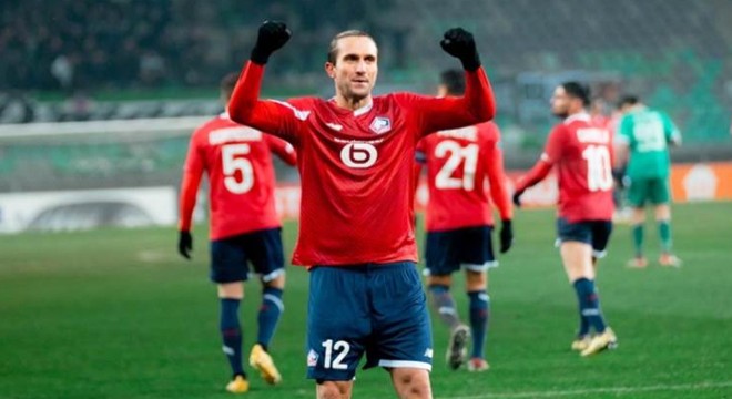 Milli futbolcu, Fransız kulübün tarihine geçti!