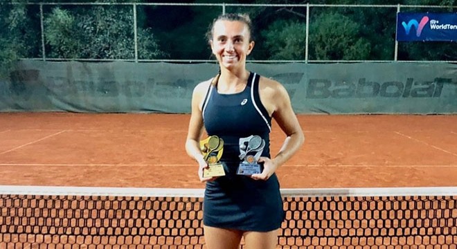 Milli tenisçi İpek Öz, Antalya’da şampiyon