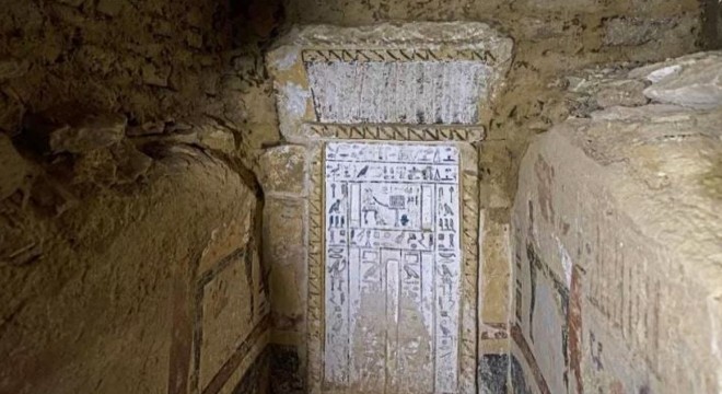 Mısır'da 4 bin 300 yıllık mumya bulundu