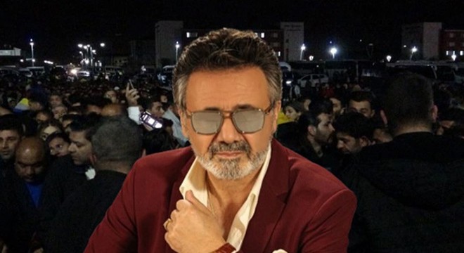 Moein konserinde izdiham yaşandı, cam kapılar kırıldı