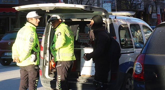 Motosikletin çarptığı yaya yaralandı