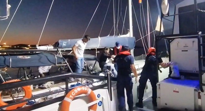 Muğla açıklarında 67 düzensiz göçmen yakalandı