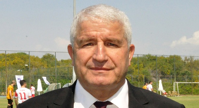 Muhasebeciler futbol turnuvasında bir araya geldi