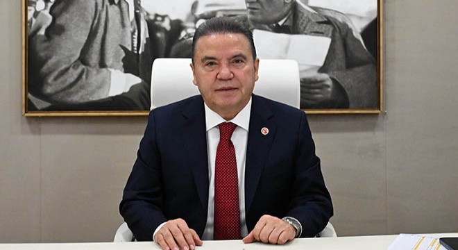 Muhittin Böcek'ten suçlamalara yanıt